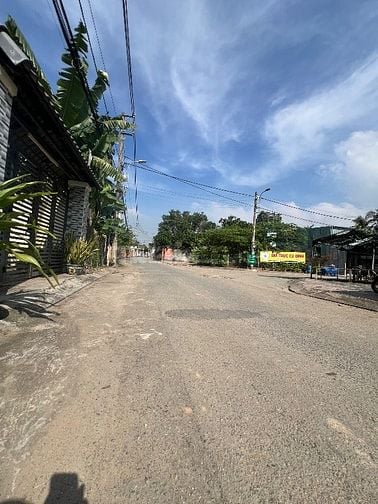 Chủ gửi bán gấp lô đất mặt tiền số 3 Phước thiện - kế bên vinhome