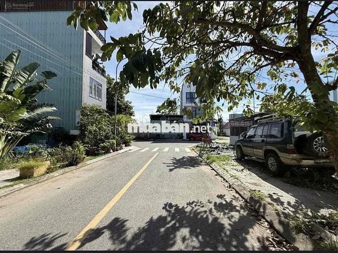 Bán nhanh lô đất đường Hoà Minh 27 quận liên chiểu , Đà Nẵng