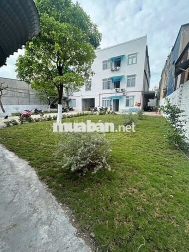 Sang 70 Phòng trọ Mới Mới Xây Full Phòng .