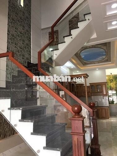 Cần cho thuê nhà HXH 18/3A Nguyễn Thị Minh Khai, P. Đa Kao Quận 1