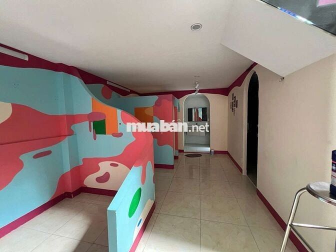 🏢 CHO THUÊ NHÀ MẶT TIỀN MAI VĂN VĨNH – P. TÂN QUY, Q 7
💼 Nhà mới –