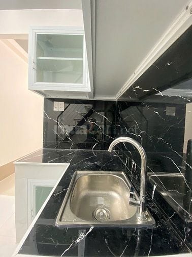 Bán nhà mới đẹp hẻm 4m – đường Trần Phú, Quận 5. Giá chỉ : 5.x tỷ