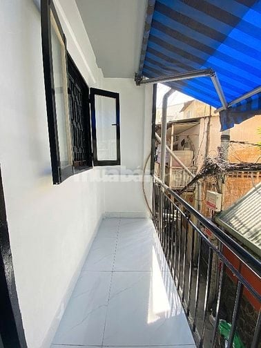 Bán nhà mới đẹp hẻm 4m – đường Trần Phú, Quận 5. Giá chỉ : 5.x tỷ