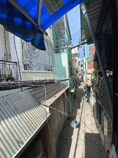 Bán nhà mới đẹp hẻm 4m – đường Trần Phú, Quận 5. Giá chỉ : 5.x tỷ