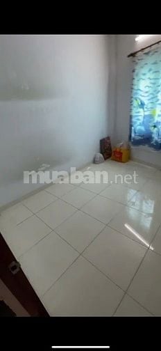 bán nhà 2 tầng hẻm thống nhất gò vấp còn thương lượng