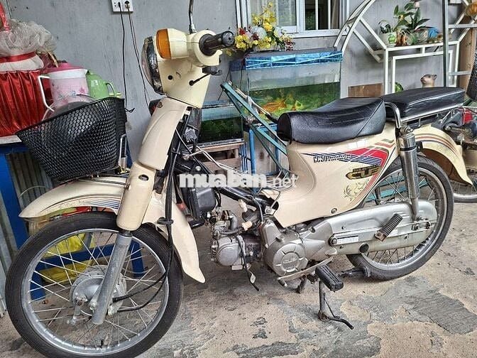 Honda Cub 50 2016 Vàng 17890km