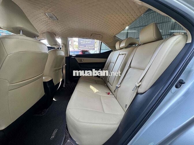 Toyota Altis 2018 1.8G Bạc 66000 km