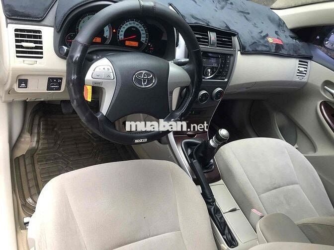 Toyota Corolla Altis 2010 1.8G MT - 128000 km