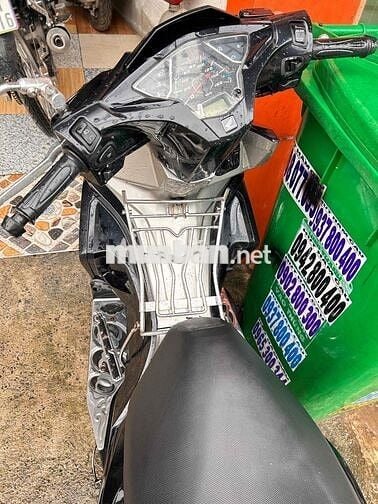 mình cần bán chiếc vario 150 indo và AB 2019