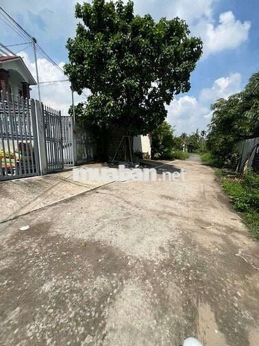 Bán đất giá rẻ Bến Cát 950tr có 300m2 đầu tư sinh lời