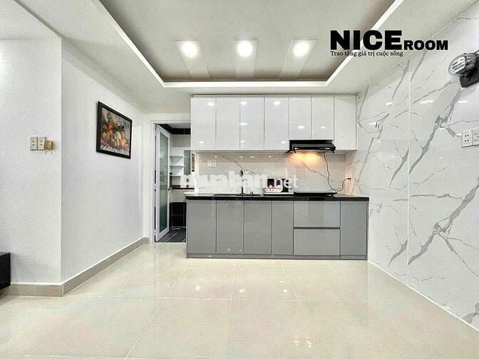 Cho Thuê Căn Hộ Rộng  40m2 View Landmark 81 , Ngay Trung Tâm Q1