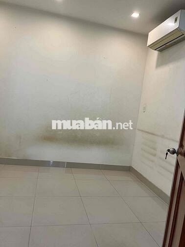 Cho Thuê Nhà Hẻm Xe Hới Thông Luỹ Bán Bích , 3 Máy Lạnh , Máy Giặt