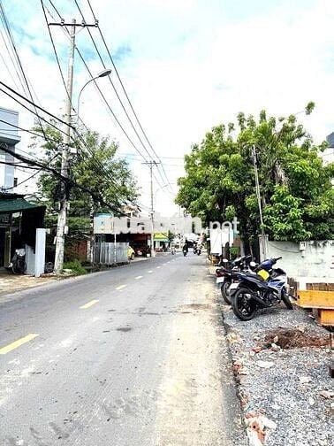 Bán gấp đất Phú An. Bến cát giá 650tr có 200m2 dùng để đầu tư