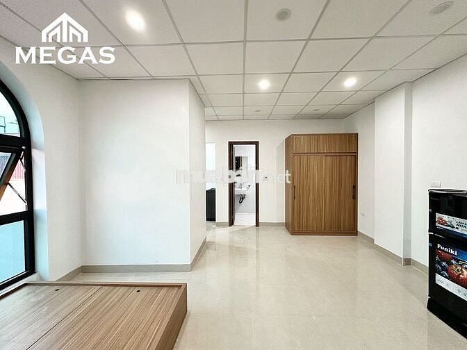 CHO THUÊ STUDIO TÁCH BẾP BAN CÔNG NGAY HỒ TÂY, CÔNG VIÊN HOÀ BÌNH