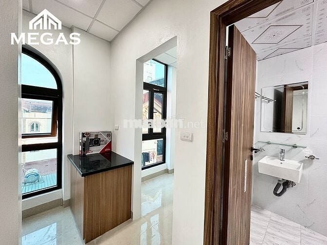 CHO THUÊ STUDIO TÁCH BẾP BAN CÔNG NGAY HỒ TÂY, CÔNG VIÊN HOÀ BÌNH