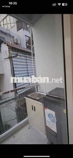 Cho Thuê Phòng Tách Bếp 20m2 Balcon Giặt Riêng Ngay Cầu Vượt 3/2 Q10