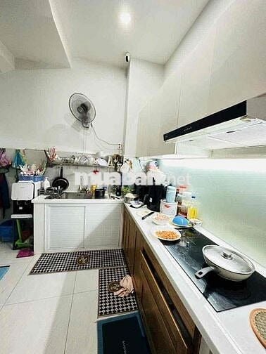 Nhà nguyên căn, kinh doanh - Lê Văn Duyệt, Bình Thạnh - 14tr/t