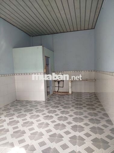 Còn trống một phòng trọ đối diện chờ đầu mối P8