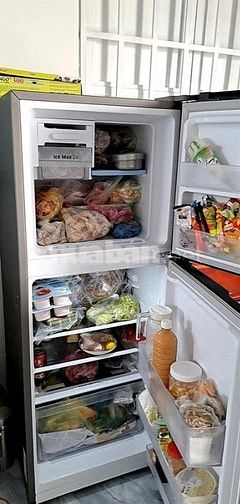 Chuyển nhà cần bán lại Tủ lạnh Samsung 208L, mới còn bảo hành 14tháng