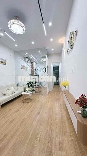 ✨ Hiếm – Nhanh Tay Với còn - Nhà đẹp Hai Bà Trưng , vài bước ra phố