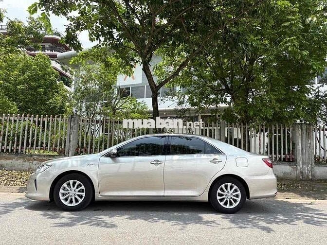 Toyota Camry 2016 2.0E - 86000 km