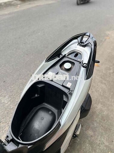 Vario150 bạc posche