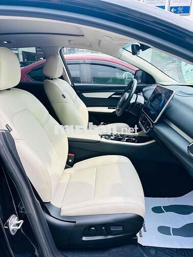 Vinfast VF8 Plus 2022 Đen/Kem Hồ Sơ Sẵn Bấm Số