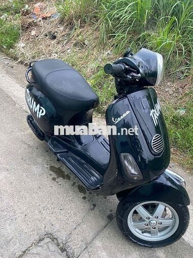 Piaggio Vespa màu Đen