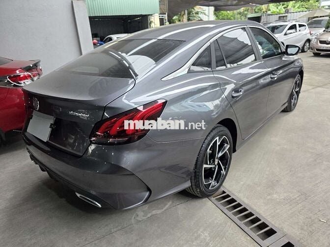 2022 Luxury - 39000 km siêu mới