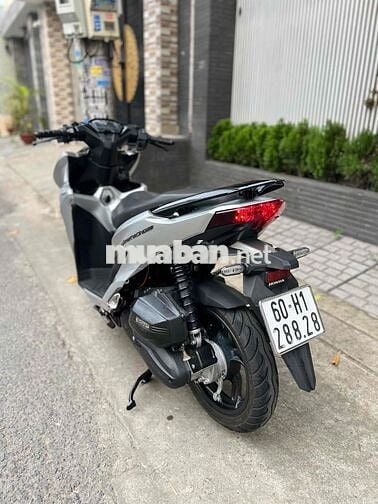 Vario150 bạc posche