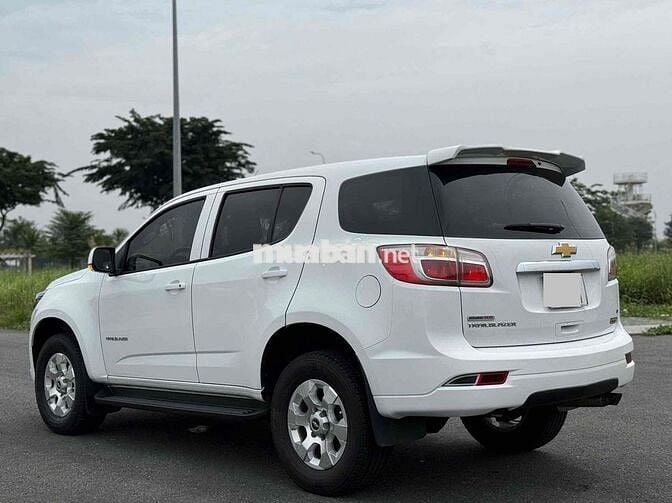 Chevrolet Trailblazer 2018 LT 2.5L 4x2 MT - 120000