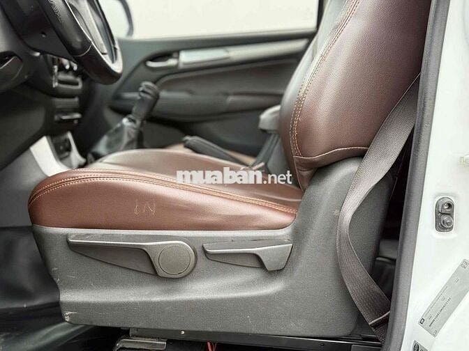 Chevrolet Trailblazer 2018 LT 2.5L 4x2 MT - 120000