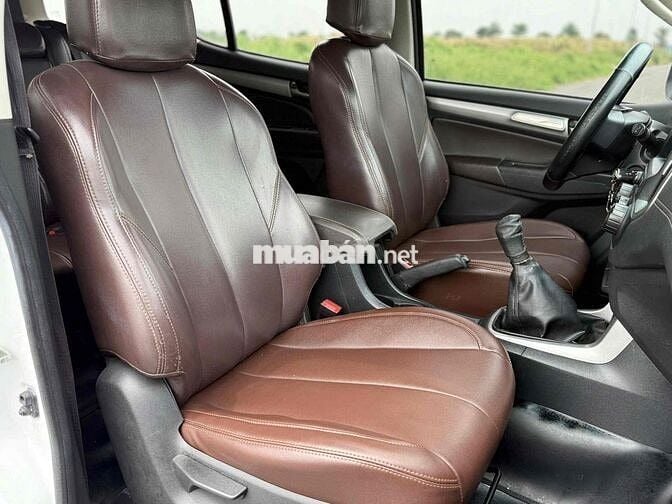 Chevrolet Trailblazer 2018 LT 2.5L 4x2 MT - 120000