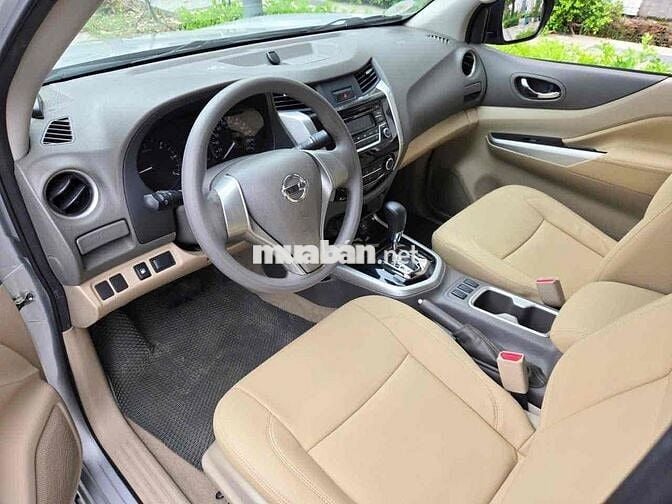 Nissan Navara 2016 NP300 EL 4x2 AT - 120000 km