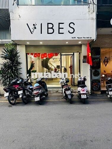 GIÁ THUÊ 52TRIỆU - Nhà 165/81 Nguyễn Thái Bình, Quận 1- 4TẦNG, HẺM VIP