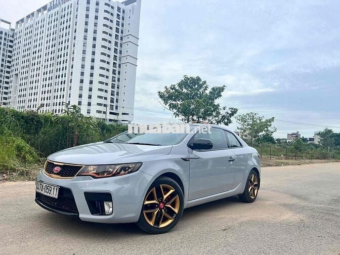 Kia Cerato Koup 2.0 AT 6 Cấp 2 cửa 5 Chỗ Rất Đẹp