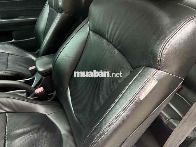 Kia Cerato Koup 2.0 AT 6 Cấp 2 cửa 5 Chỗ Rất Đẹp