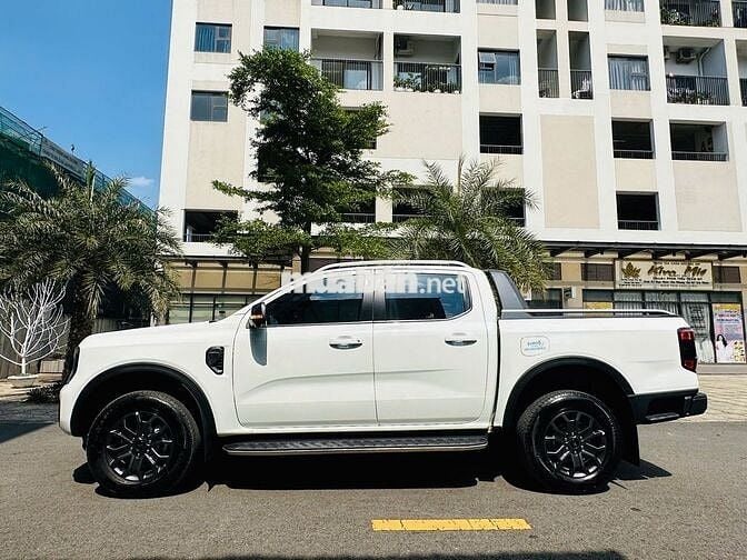 Ford Ranger 2023 Wildtrak 2.0L 4x4 AT - 13000 km