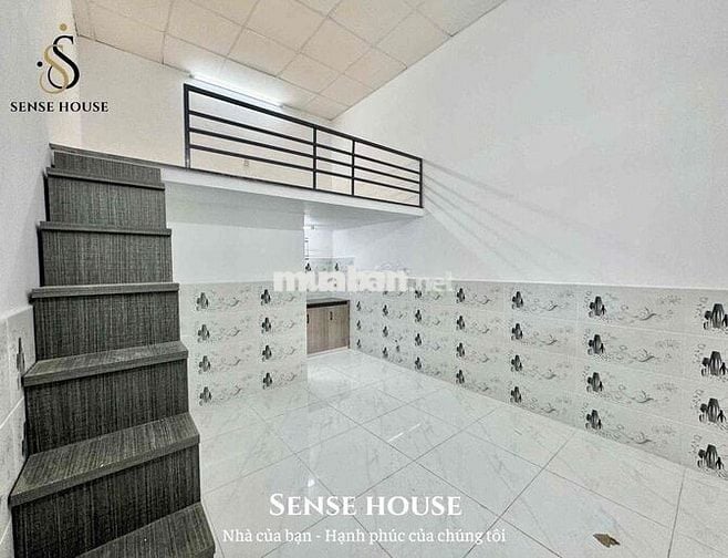 🍓Phòng trệt mới xây gác cao 2m có sẵn máy lạnh giá rẻ gần Aeon Tân Phú