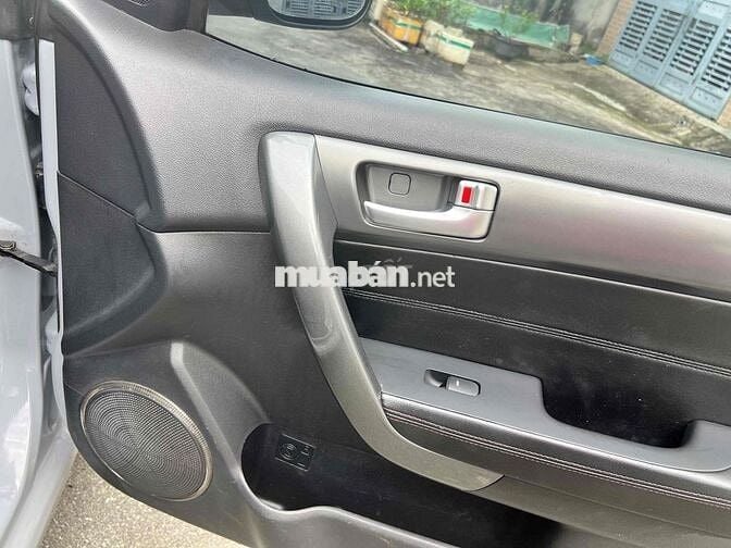 Kia Cerato Koup 2.0 AT 6 Cấp 2 cửa 5 Chỗ Rất Đẹp