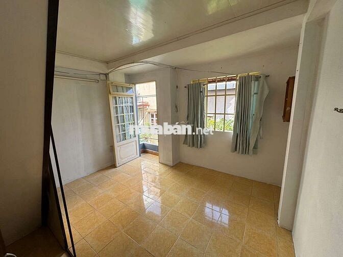 Phòng trọ 10m2 tại Trường Sa quận Phú Nhuận