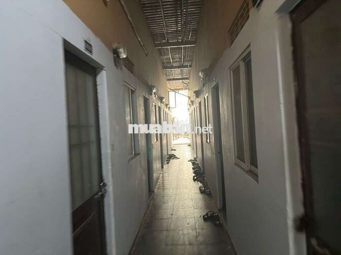 CẦN BÁN MẶT BẰNG ĐƯỜNG HUỲNH TẤN PHÁT, 1144M2, 96 PHÒNG CHO THUÊ,155TY