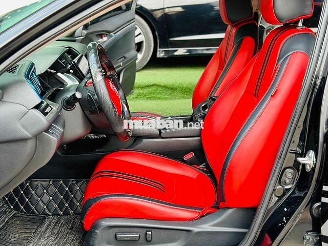 Honda Civic 2016 model 2017 1.5 Turbo giá cực tốt