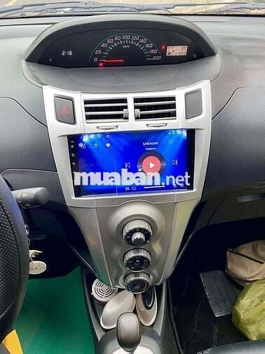 Toyota Yaris 2009 1.3 AT - 90000 km