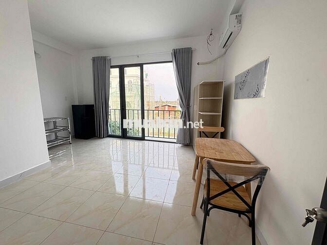 CHDV FULL NỘI THẤT BAN CÔNG VIEW SÔNG NGẮM MÁY BAY