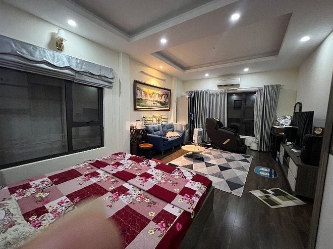 cho thuê căn hộ tầng 3, bếp ở tầng 1, đủ tiện nghi