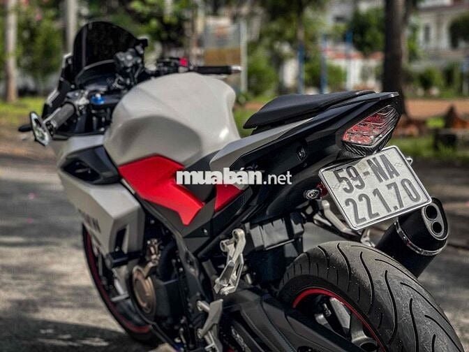 Honda CBR500R 2024 Trắng Đỏ Đen