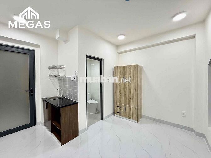 STUDIO CỬA SỔ TRỜI FULL NỘI THẤT GẦN ĐẠI HỌC VĂN LANG CƠ SỞ 3