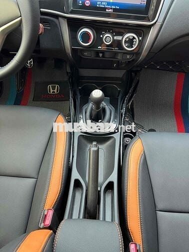 Honda City 2017 số sàn xe gia đình