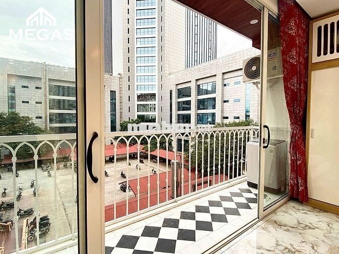 CĂN HỘ LUXURY STUDIO BAN CÔNG FULL NỘI THẤT NGAY TRUNG TÂM CẦU GIẤY